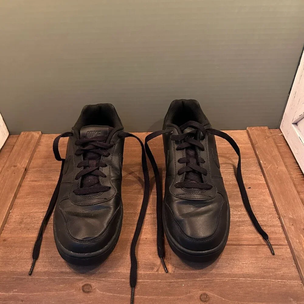 Nike Mens Black Court Borough Low 2 AQ1775-003 Size 7